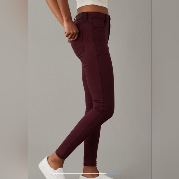 American Eagle Outfitters Denim - NWT American Eagle Hi-Rise Burgundy  Jeggings Jeans X-Short  Size 14/32